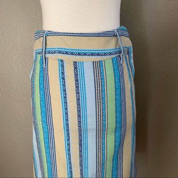 Jacquard blue green and yellow striped midi skirt - Picture 2 of 9